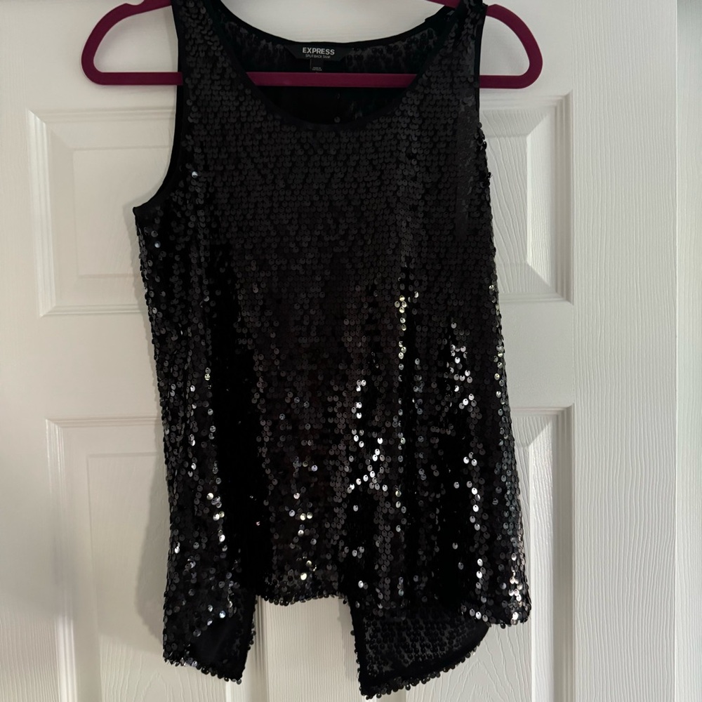 Express Sequin Split Back Tank - Picture 3 of 5